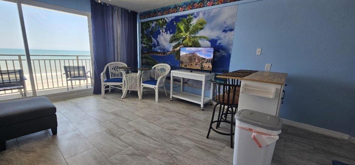 Ocean Breeze - Direct Ocean Front-Pool Is Open Διαμέρισμα Παραλία Ντειτόνα Εξωτερικό φωτογραφία
